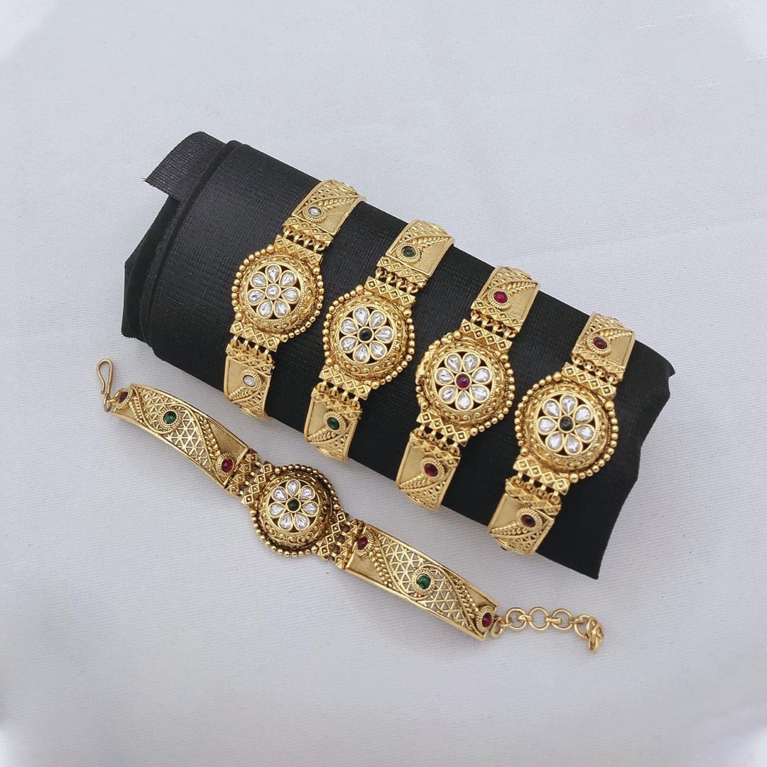 Classic Floral AD Copper Bracelet – Polki Style Round Design